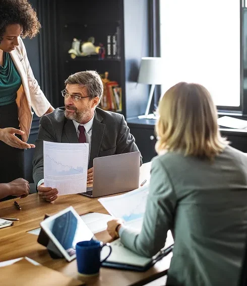 2021-02-16-3mbf91ukl7xe2fr-4vUq_qY3k-man sat at home office desk with headset on 2